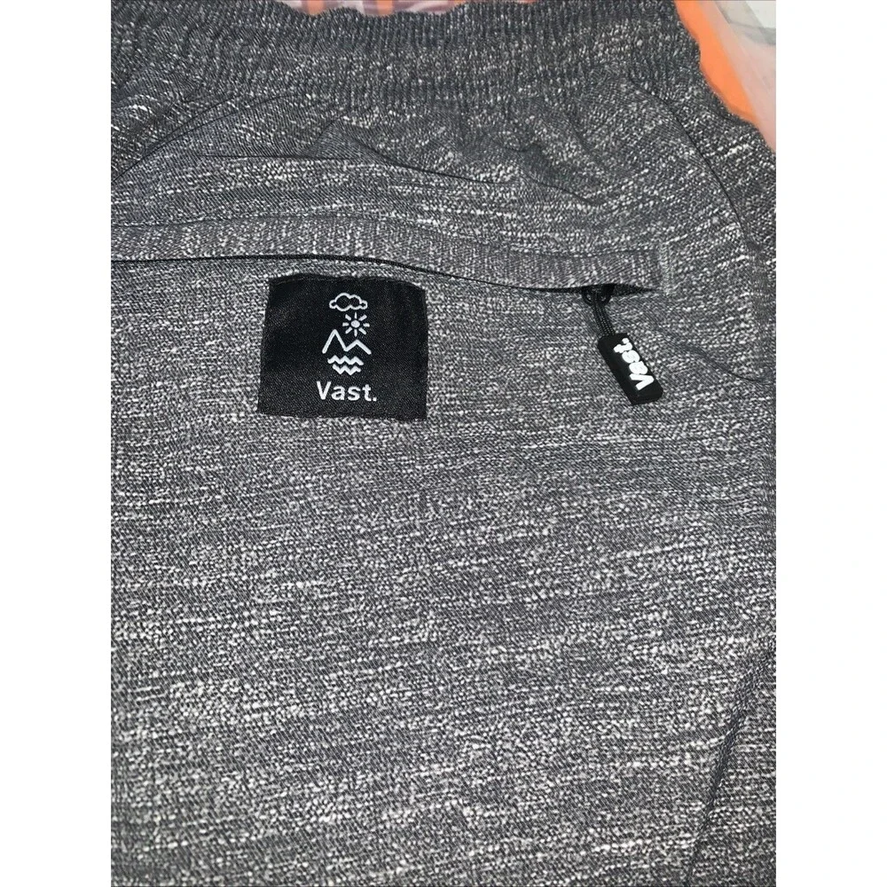 Nwt Vast Men Size XL Grey Shorts‎